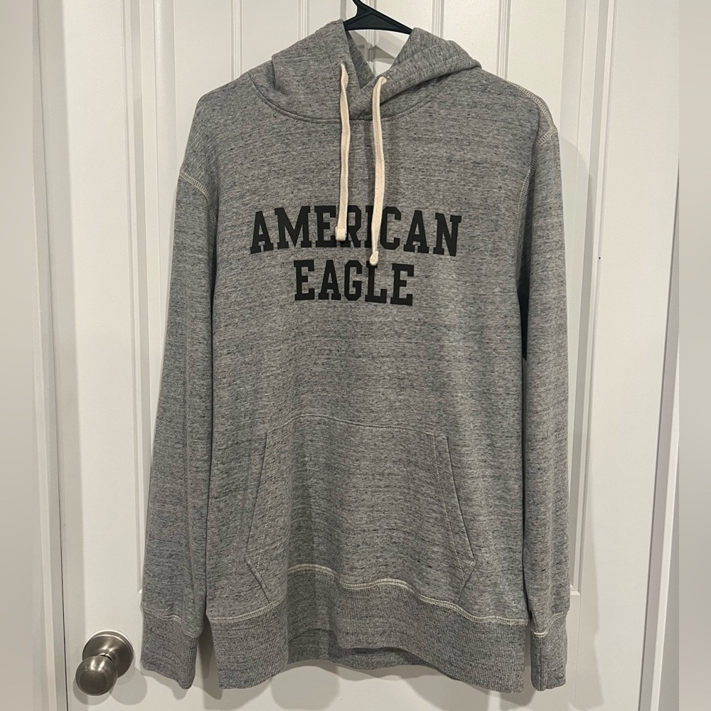 American Eagle Men’s Small Sweatshirt